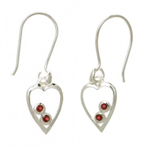 Garnet Mini Heart Earings