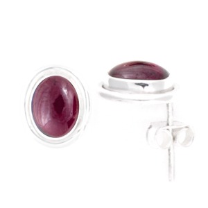 Garnet Oval Wire Edge Stud Earrings